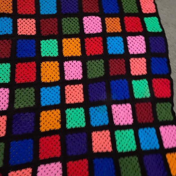 Vintage Handmade Granny Square 72”x 54” Large Multicolor Crochet Cottage Blanket - Picture 7 of 14